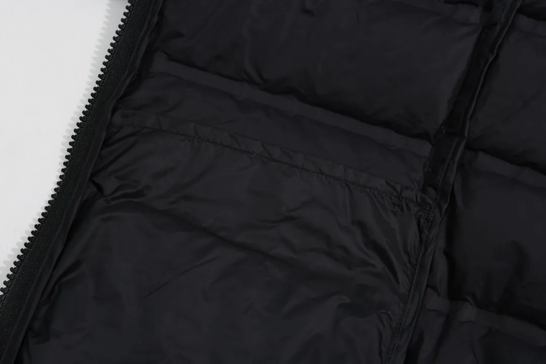 ARC'TERYX GORE-TEX Jacket BETA LT （Yb 3D ， Tri-Durance ） Factory #26844 ， YKK ， ， ， Beta LT ， 。 bluesign@ N 3LGORE-TEX ， Wear-Resistant， 、 Breathable， 。 Storm Hood Water Tight ， ， ， 。 ，VISLON ， Velcro ， Zip-in， ARC TERYX BETA： 。 LT ： ， Wear-Resistant。 GORE-TEX： 、 、Breathable SIZE ：S M L XL XXL